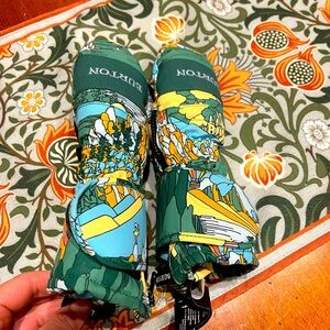 Burton Toddler mittens 3T-4T